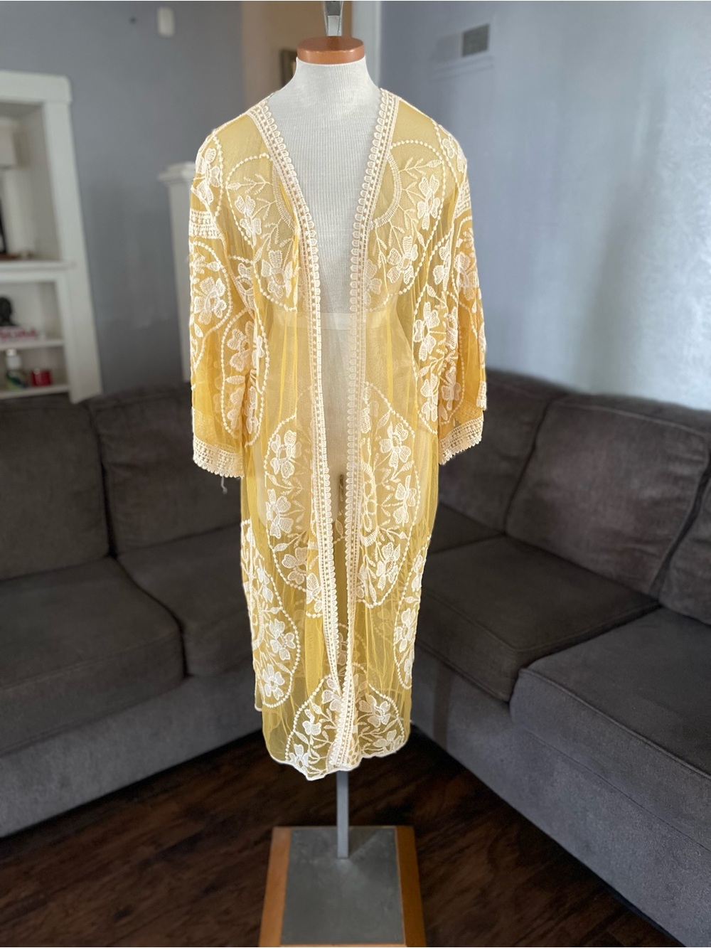 Sheer Floral Lace Kimono Robe - Yellow